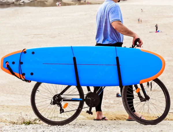 Surfer Blue Plate Bike — Stock Photo, Image