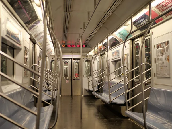 New York, United States, USA March 24, 2020: complete empty subway train during coronavirus outbreak, virus pandemic — Stock Photo, Image
