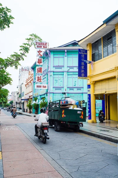 Penang, Malezya mimari dar sokakları — Stok fotoğraf