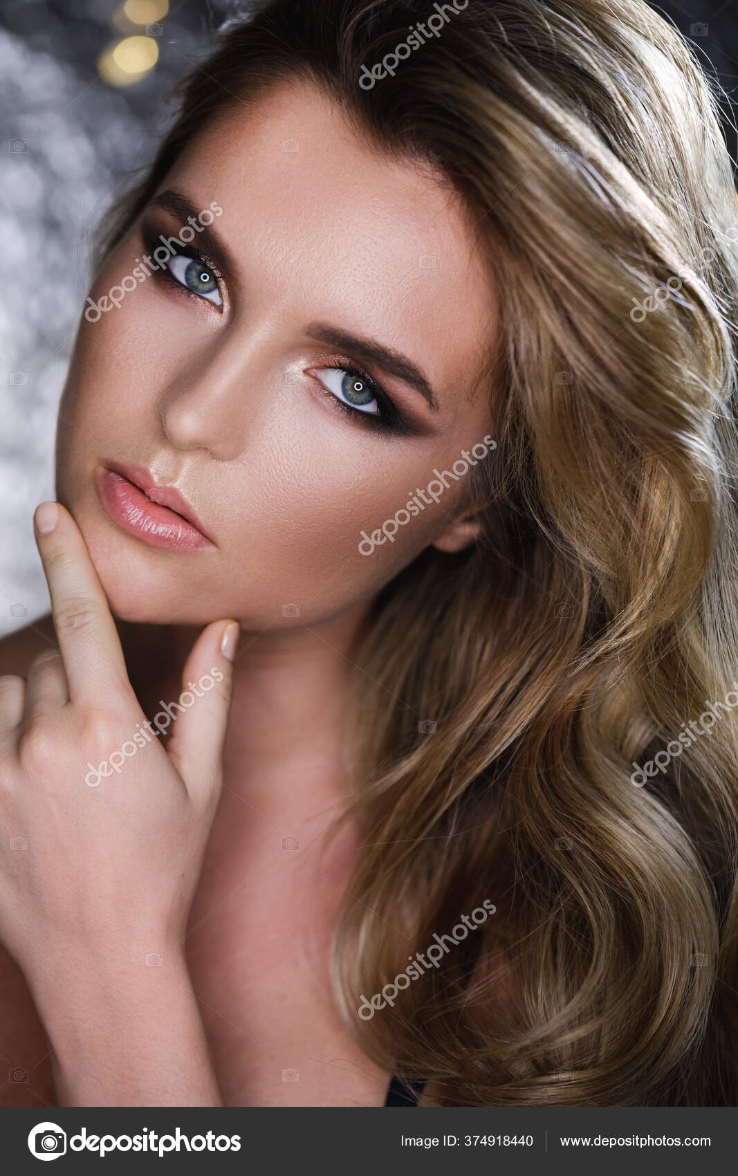 Portrait Gorgeous Woman Beautiful Curly - O Gorgeous Makeup Portrait Gorgeous Woman Beautiful Curly - O Gorgeous Makeup