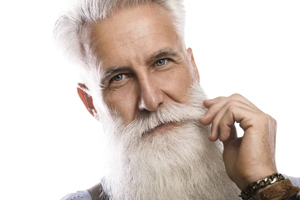 Elegante Bello Uomo Anziano Barbuto Sfondo Bianco — Foto Stock