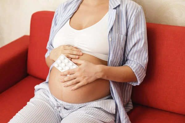 Closeup Pregnant Woman Stomach Blister Pack Pills — Stock Photo, Image