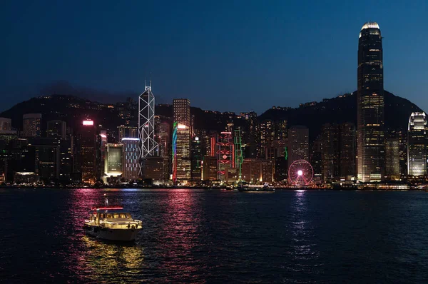 Vista Della Città Moderna Notte Hong Kong Dal Porto Victoria — Foto Stock