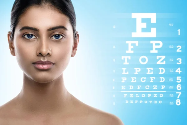 Ophthalmology Indian Woman Eye Chart Sight Test — Stock Photo, Image