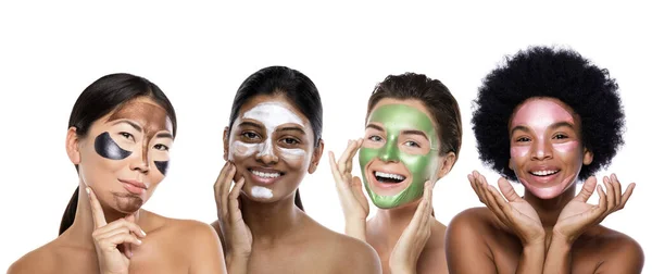 Vacker Multietnisk Grupp Flickor Med Färgglada Avdragbara Masker Sina Ansikten — Stockfoto