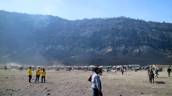 Probolinggo Indonézia Október 2019 Látogatók Élvezhetik Kilátást Teletubies Hill Mount — Stock Fotó