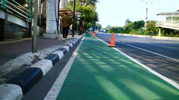 Jakarta Endonezya Kasım 2019 Thamrin Yolunun Yeni Bir Bisiklet Yolu — Stok fotoğraf