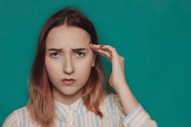 Baş ağrısı ve güzel bir kız.