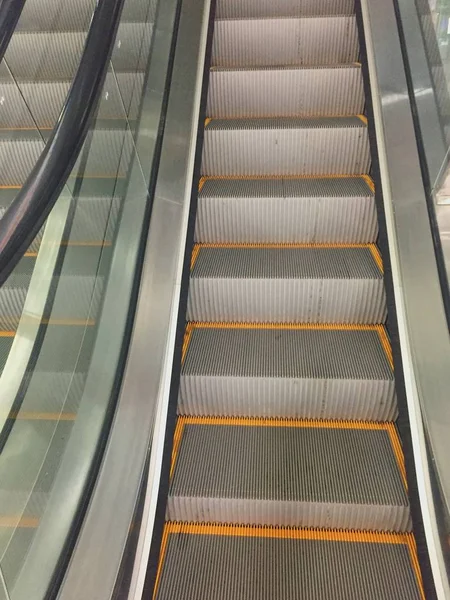 Escalera Mecánica Centro Comercial Escaleras — Foto de Stock