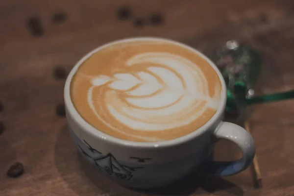 Eine Tasse Aromatischen Kaffee Cappuccino — Stockfoto