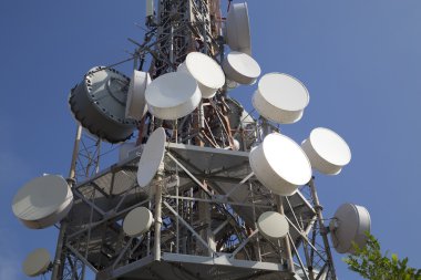 Telekomünikasyon kule, mast