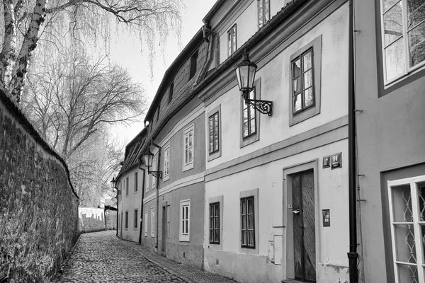 Historische Prager Gasse — Stockfoto