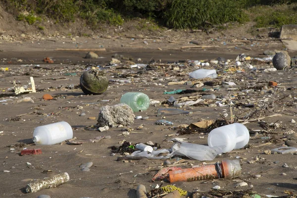 Garbage on a seashore, Pacific Ocean, northern Taiwan, Asia