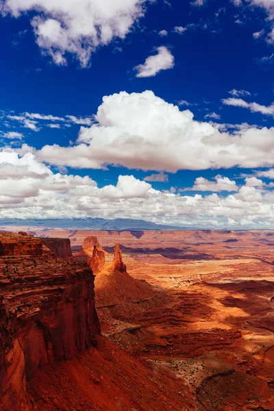 Mesa arch, canyonlands nationalpark in der nähe von moab, utah, usa — Stockfoto