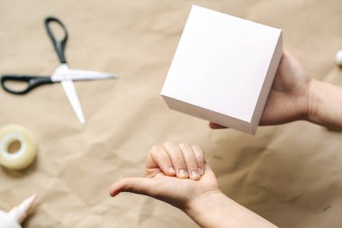 Adım adım kutular yaratmak için talimatlar, çocukların yaratıcılığı. Diy. Adım 7