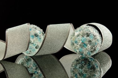 Noel ve yeni yıl sanat tasarımı, ışıklar ve bokeh. Cam yumuşatıcı
