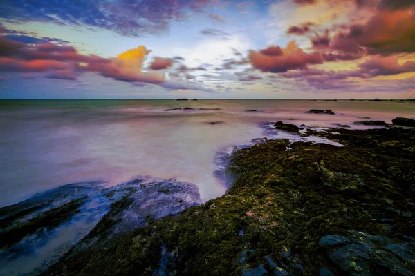 考拉海滩, 攀牙湾, 色彩鲜艳 — 图库照片