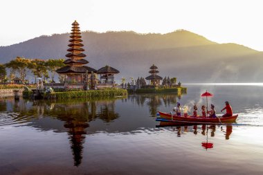 Beratan göl Bali Endonezya, apirl 26 2018: Bali Köyü