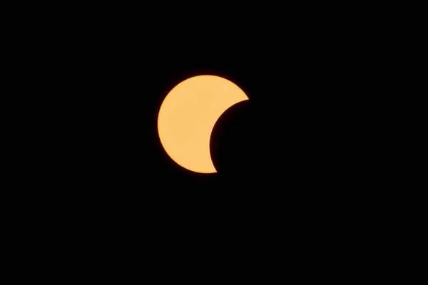 2019-12-26 Lampang, Thailand : partial eclipse, lunar and solar — Stock Photo, Image