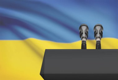 Minber ve iki adet mikrofon ile arka planda - Ukrayna ulusal bayrak