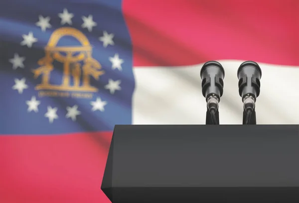 Kanzel und zwei Mikrofone mit Usa Flagge auf Hintergrund - Georgien — Stockfoto