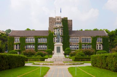Prestijli Yonsei Üniversitesi - Seul, Güney Kore ana tarihsel ve idari bina