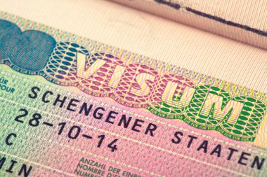 Avrupa Birliği'nin Schengen bölgesi vize pasaport - atış kapatın. Filtre uygulanan görüntü: çapraz işlenen vintage etkisi.