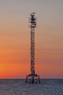 Su kulesinde günbatımı