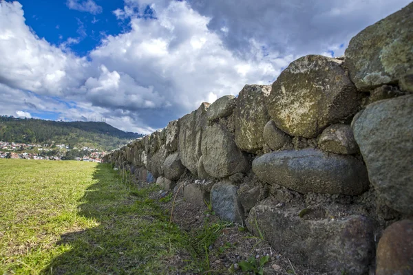 Kamenné zdi Pumapungo ruiny — Stock fotografie