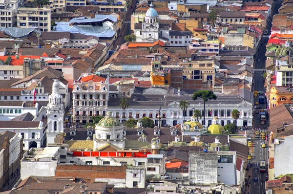 Vista del centro de Quito — Foto de Stock