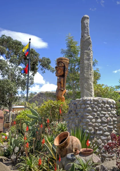 Totem ve Ekvator bir park daha fazla nesneleri