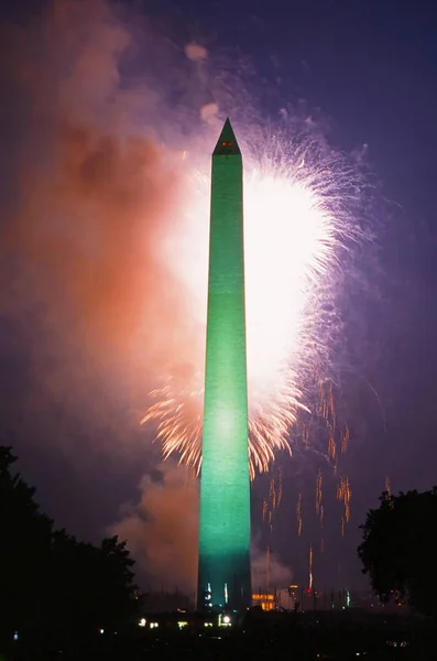 Fajerwerki i Pomnik Waszyngtona, 4 lipca — Zdjęcie stockowe