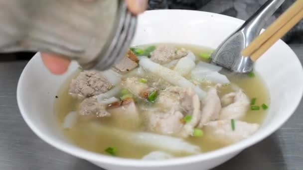 Sopa de macarrão chinês — Vídeo de Stock