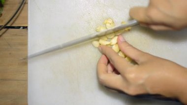 Diş sarımsak ince doğrama