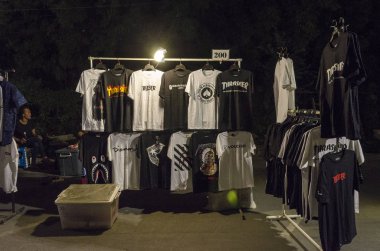 Bangkok, Tayland - 2 Şubat 2017: Jatujak, Saelling T-shirt