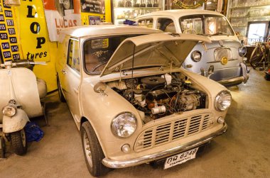 Bangkok, Tayland - 2 Şubat 2017: Mini Cooper'ın klasik araba