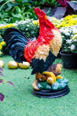 tavuk heykel dekorasyon