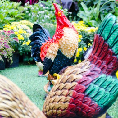 tavuk heykel dekorasyon