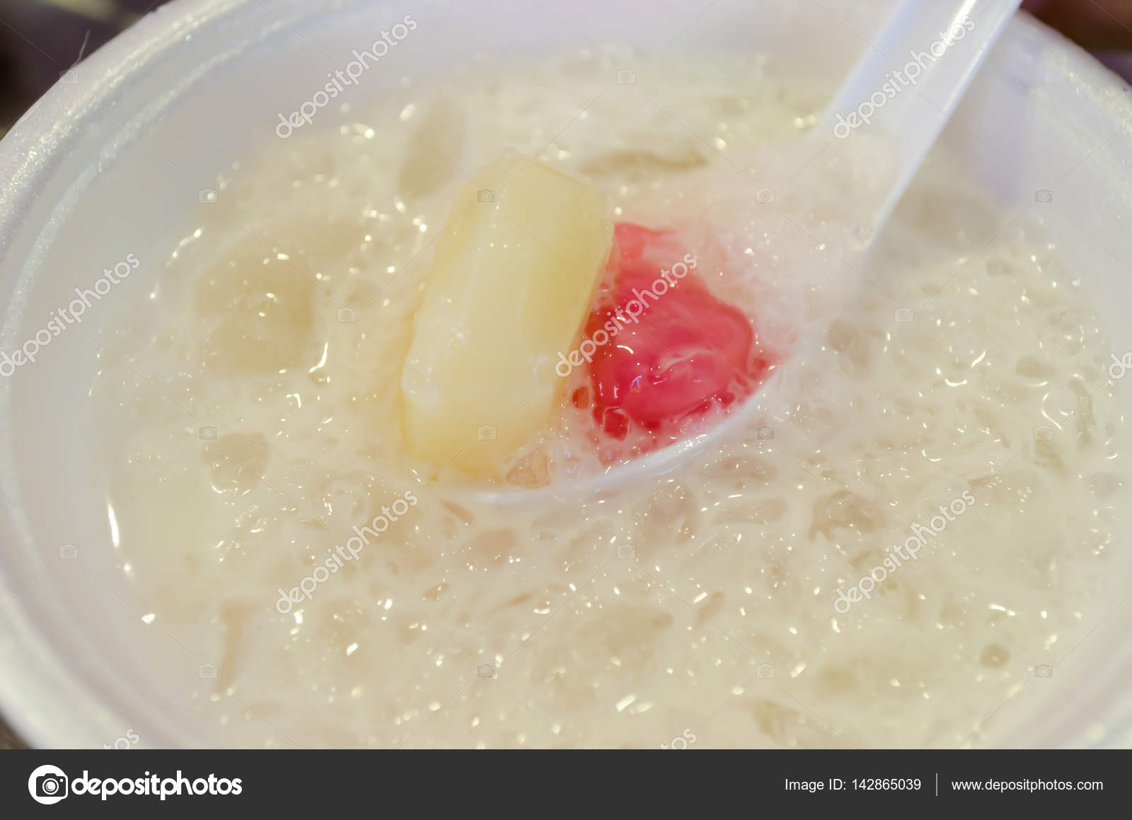 Water Chestnuts in Coconut Milk Tub Tim Grob Thai desert food. Stock Photo by ©ammza12 142865039