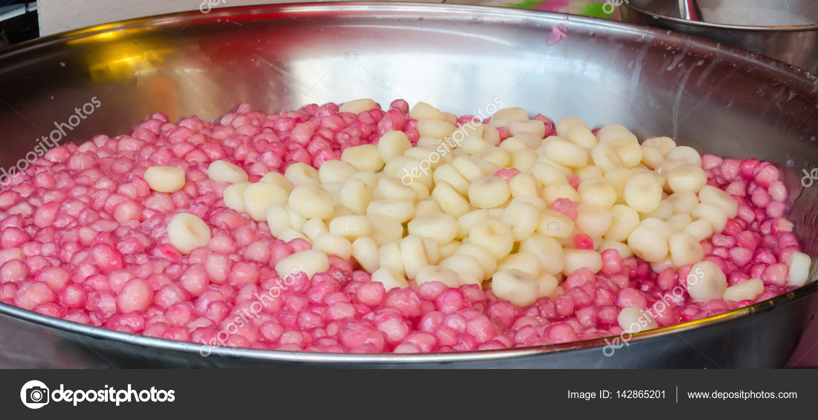 Water Chestnuts in Coconut Milk Tub Tim Grob Stock Photo by ©ammza12 142865201