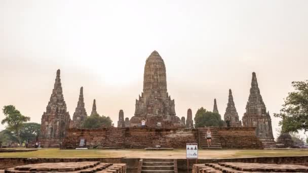 Hızlandırılmış Wat Chaiwatthanaram Ayuthaya, Tayland — Stok video