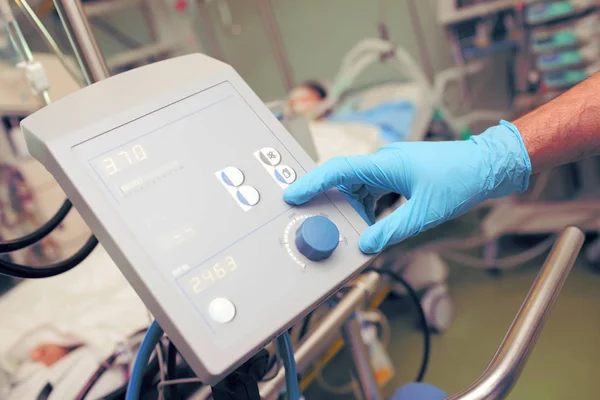 Regulator sprzęt medyczny w oddziale szpitala — Zdjęcie stockowe