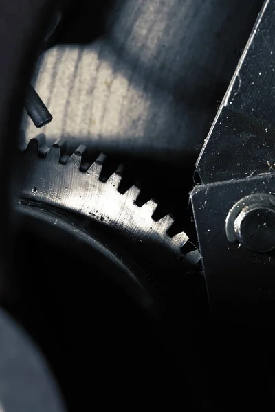 Mechanischer Hintergrund mit Getriebe oder Schwungrad des Motors — Stockfoto