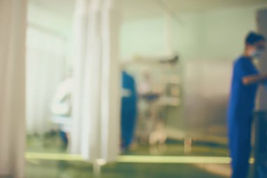 Bir gün yoğun bakım ünitesinde odaklanmamış arka plan