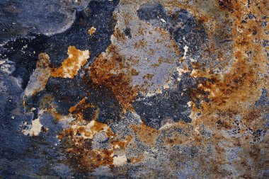 Demir plaka pas doku ile lekeli