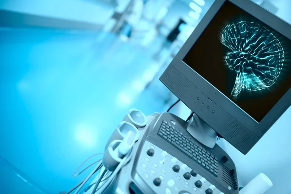 Fuerza cerebral En la pantalla del monitor en un corr científico abstracto — Foto de Stock
