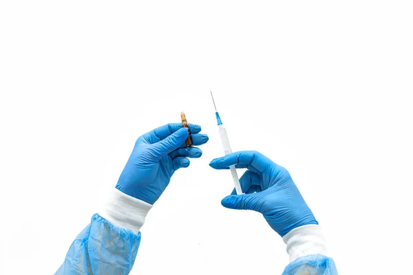 Mão Azul Luvas Médicas Sobre Fundo Branco Seringa Ampola Com — Fotografia de Stock