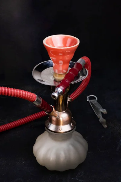 Rouge Classique Turc Arabe Fumant Oriental Narguilé Chicha Kalian Avec — Photo