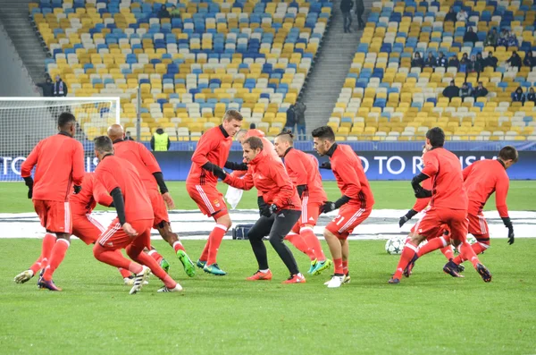 Kiev, UCRÂNIA - PTU 19, 2016: SL Benfica treinador de futebol durin — Fotografia de Stock