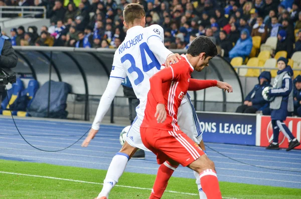 Kiev, UCRAINA - 19 ottobre 2016: Goncalo Guedes durante la UEFA Cha — Foto Stock